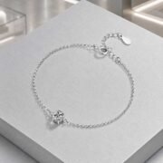 Starlight Classic Six-Prong Solitaire Moissanite Bracelet