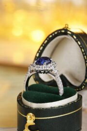 Diana Style Lab-Grown Sapphire Ring - Image 5