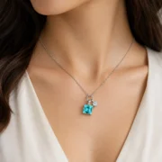 Ocean Glow Necklace - Image 4