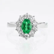 0.734ct Oval Emerald Halo Ring with vivid green lab-grown emerald in S925 silver