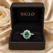 Emerald Laurel Ring - Image 2